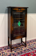 Load image into Gallery viewer, Antique English Arts &amp; Crafts Oak Leaded Stained Glass Bookcase Cabinet c.1930s