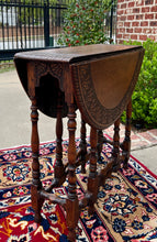 Load image into Gallery viewer, Antique English Table Drop Leaf Gateleg Turned Post Carved Top Oak Oval