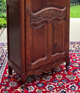 Antique French Country Louis XV Armoire Wardrobe Cabinet Linen Closet Oak 1930s