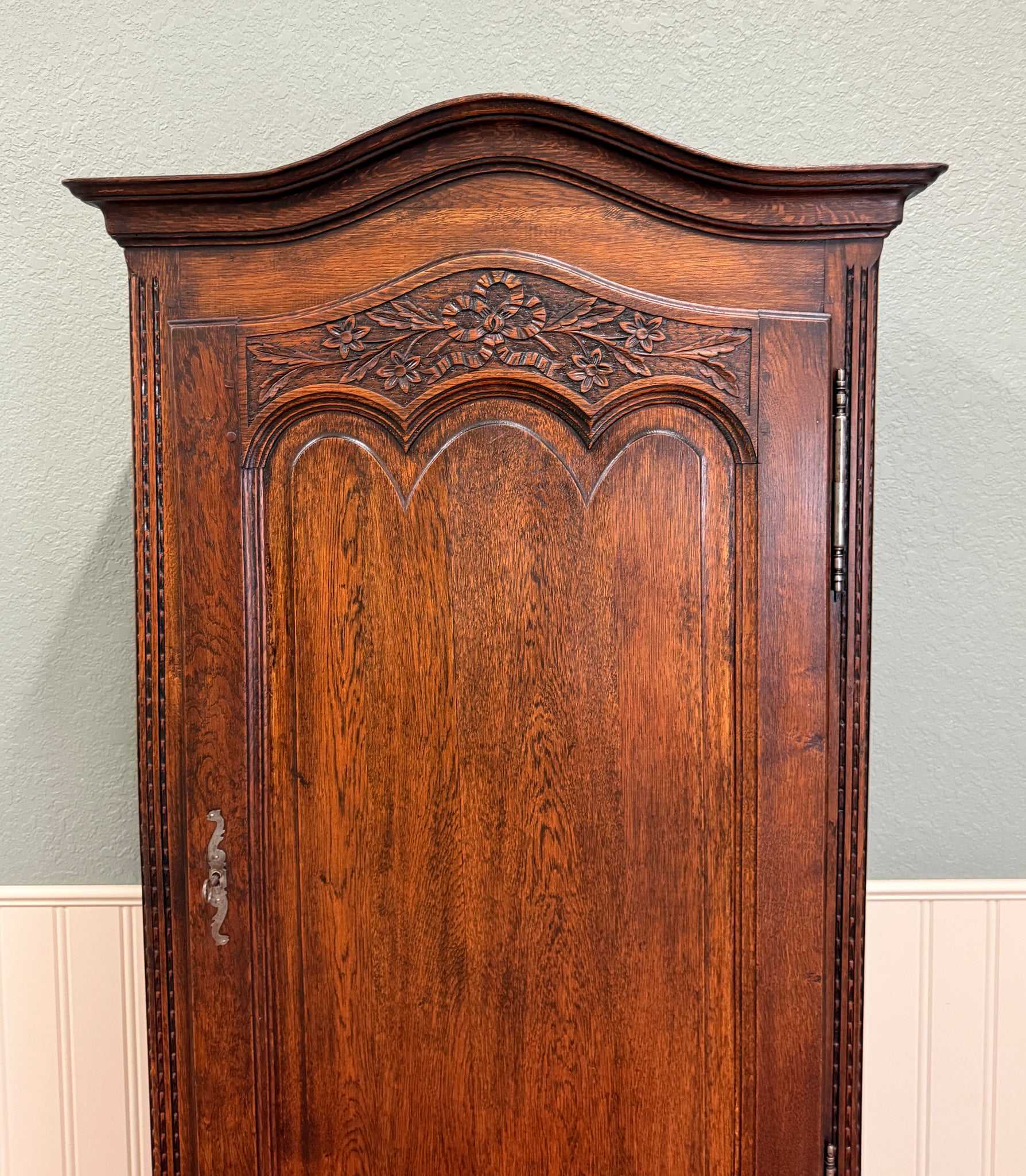 antique linen dresser Antique French Louis XV Style Armoire Linen Cabinet Chest Bonnetiere O –  europeancrossroadsantiques