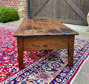 Antique English Coffee Table Farmhouse Rustic Oak Drawers Shaker Legs Mid-19th C