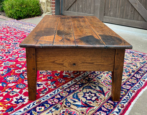 Antique English Coffee Table Farmhouse Rustic Oak Drawers Shaker Legs Mid-19th C