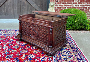 Antique English Trunk Chest Blanket Box Storage Coffer Oak Knight c. 1900-1920