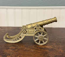 Load image into Gallery viewer, Vintage English Brass Minature Model Cannon &amp; Carriage