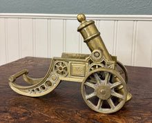 Load image into Gallery viewer, Vintage English Brass Minature Model Cannon &amp; Carriage