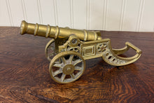 Load image into Gallery viewer, Vintage English Brass Minature Model Cannon &amp; Carriage