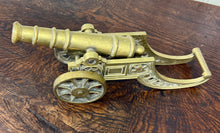 Load image into Gallery viewer, Vintage English Brass Minature Model Cannon &amp; Carriage