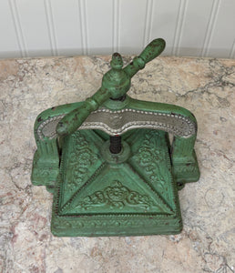 Antique Victorian Cast Iron Bookbinding Press Screw Nipping Press