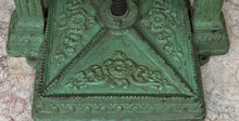 Load image into Gallery viewer, Antique Victorian Cast Iron Bookbinding Press Screw Nipping Press