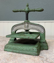 Load image into Gallery viewer, Antique Victorian Cast Iron Bookbinding Press Screw Nipping Press
