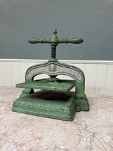 Load image into Gallery viewer, Antique Victorian Cast Iron Bookbinding Press Screw Nipping Press