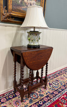Load image into Gallery viewer, Antique English Petite Table Drop Leaf Gateleg Barley Twist Oak Oval c.1920-30s
