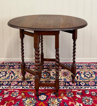 Load image into Gallery viewer, Antique English Petite Table Drop Leaf Gateleg Barley Twist Oak Oval c.1920-30s