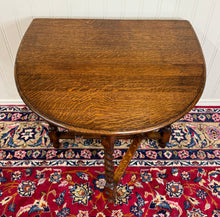 Load image into Gallery viewer, Antique English Table Drop Leaf Gateleg Barley Twist Oak Oval c. 1920-30s
