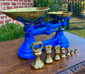 Antique English Shop Scale 7 Graduated Weights With Brass Pans Blue