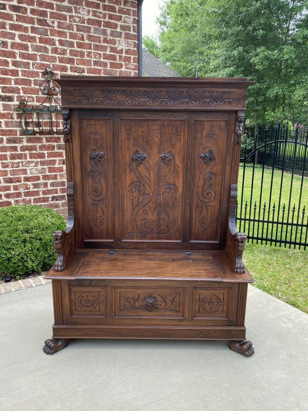 Antique Italian Hall Bench Settee Walnut Renaissance Revival Lions Dragons 19 C