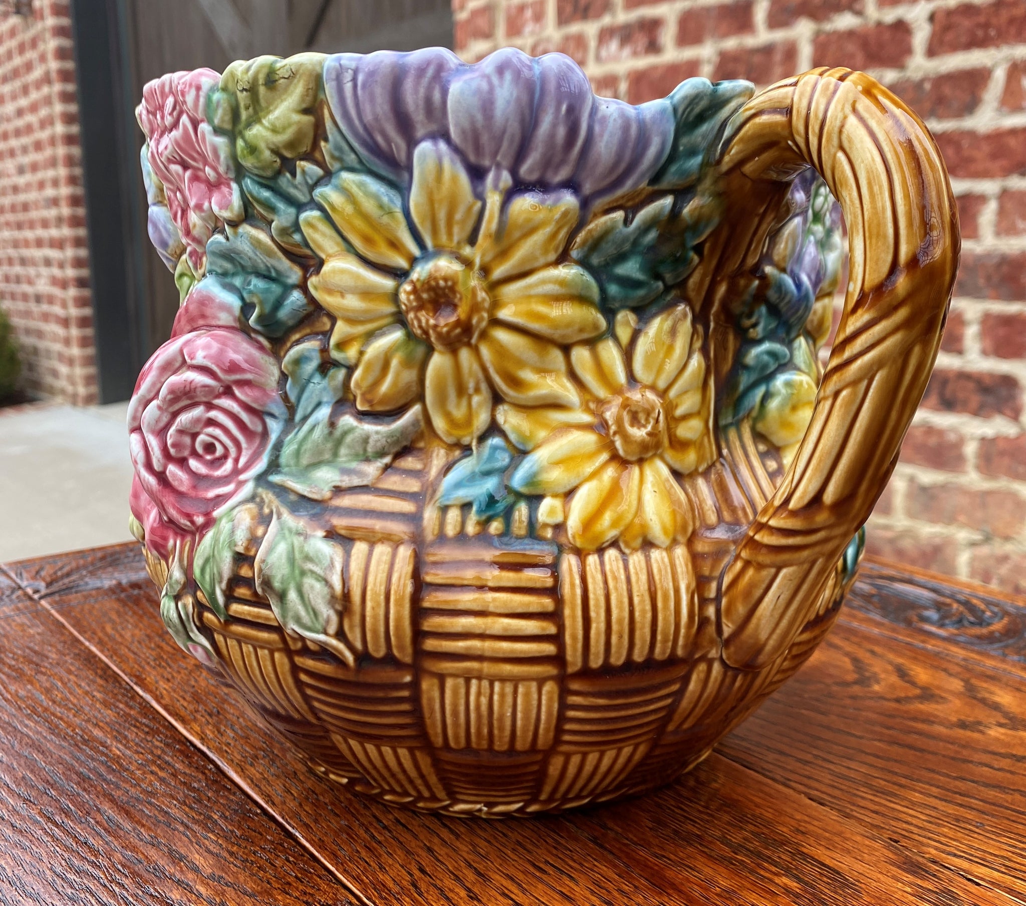 majolica planter pot Antique French Majolica Cache Pot Planter Flower Pot Basket Weave Flor – europeancrossroadsantiques