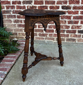 Antique English Oak Table Cloverleaf Tripod Highly Carved Side Table End Table