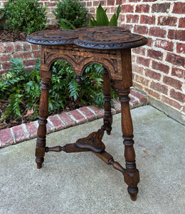 Antique English Oak Table Cloverleaf Tripod Highly Carved Side Table End Table