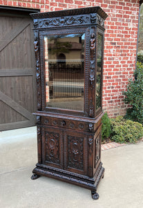 Antique Italian Bookcase Cabinet Display Renaissance Revival Carved Oak c. 1870s