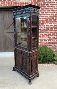 Antique Italian Bookcase Cabinet Display Renaissance Revival Carved Oak c. 1870s