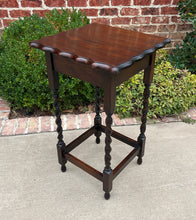 Load image into Gallery viewer, Antique English Dark Oak End Table Barley Twist Pie Crust Edge Square Side Table