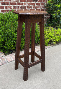 Antique English Pedestal Plant Stand Display Table Barstool Carved Oak 30.5" T