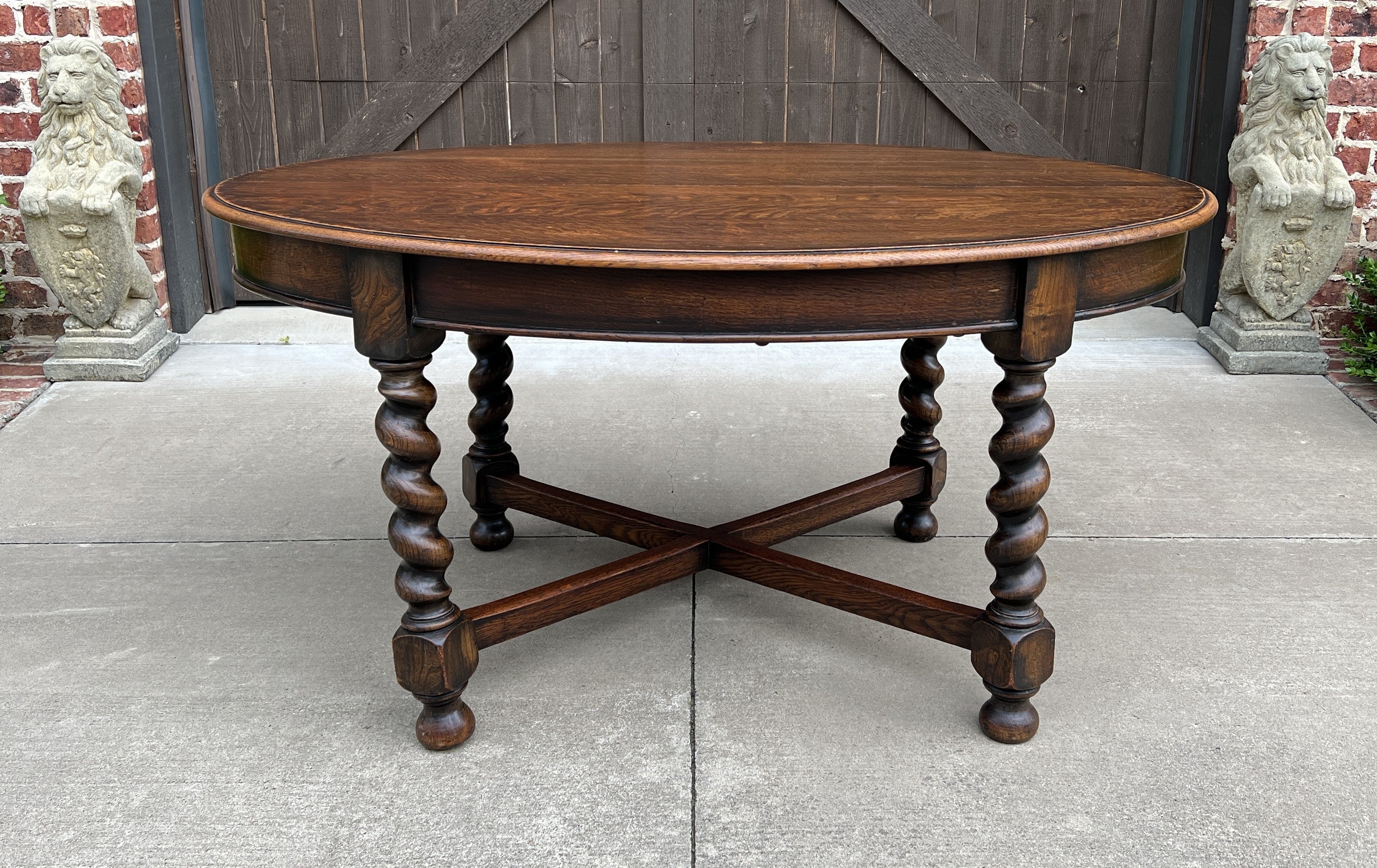 Antique English OVAL Dining Table Breakfast Game Table Barley