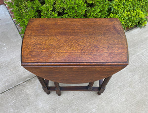 Small Antique English Oak Drop Leaf Gateleg Barley Twist Sofa Table Nightstand