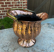 Load image into Gallery viewer, Antique English Planter Basket Hammered Copper w Brass Handle Coal Hod Hearth