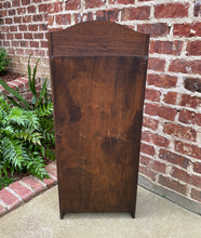 Load image into Gallery viewer, Antique English Bookcase Display Book Shelf Barley Twist Oak PETITE c1920s