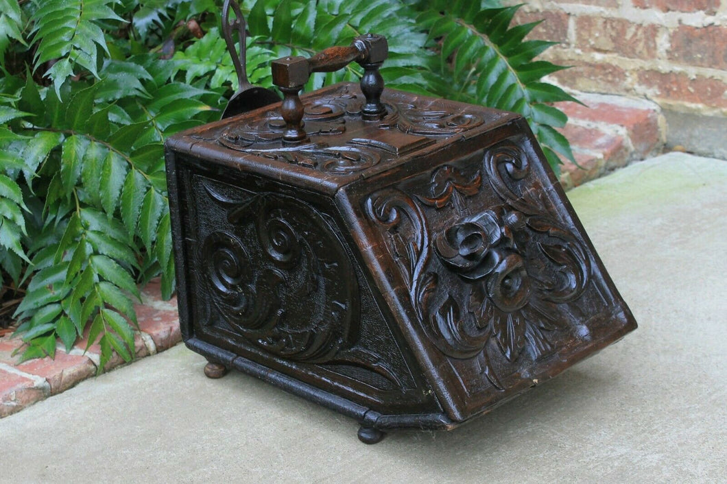 Antique English Coal Hod Scuttle Hearth Fireplace Renaissance Tin Liner 19th C